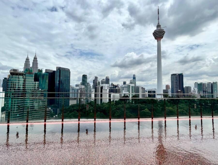#16 M101 Dang Wangi Klcc View Pool By Livin Διαμέρισμα Κουάλα Λουμπούρ Εξωτερικό φωτογραφία